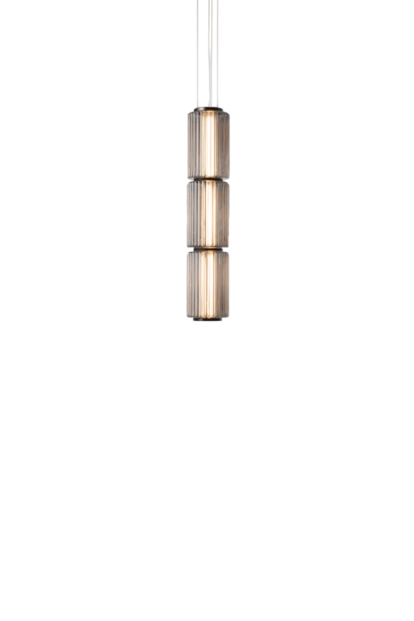 Column 175 Vertical - Carbon