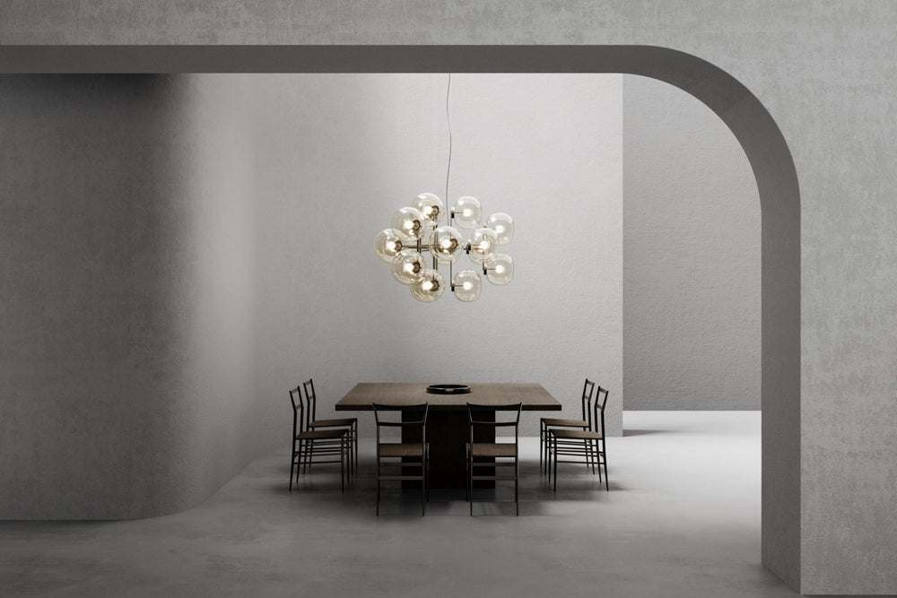 Jasmine Eighteen-light chandelier