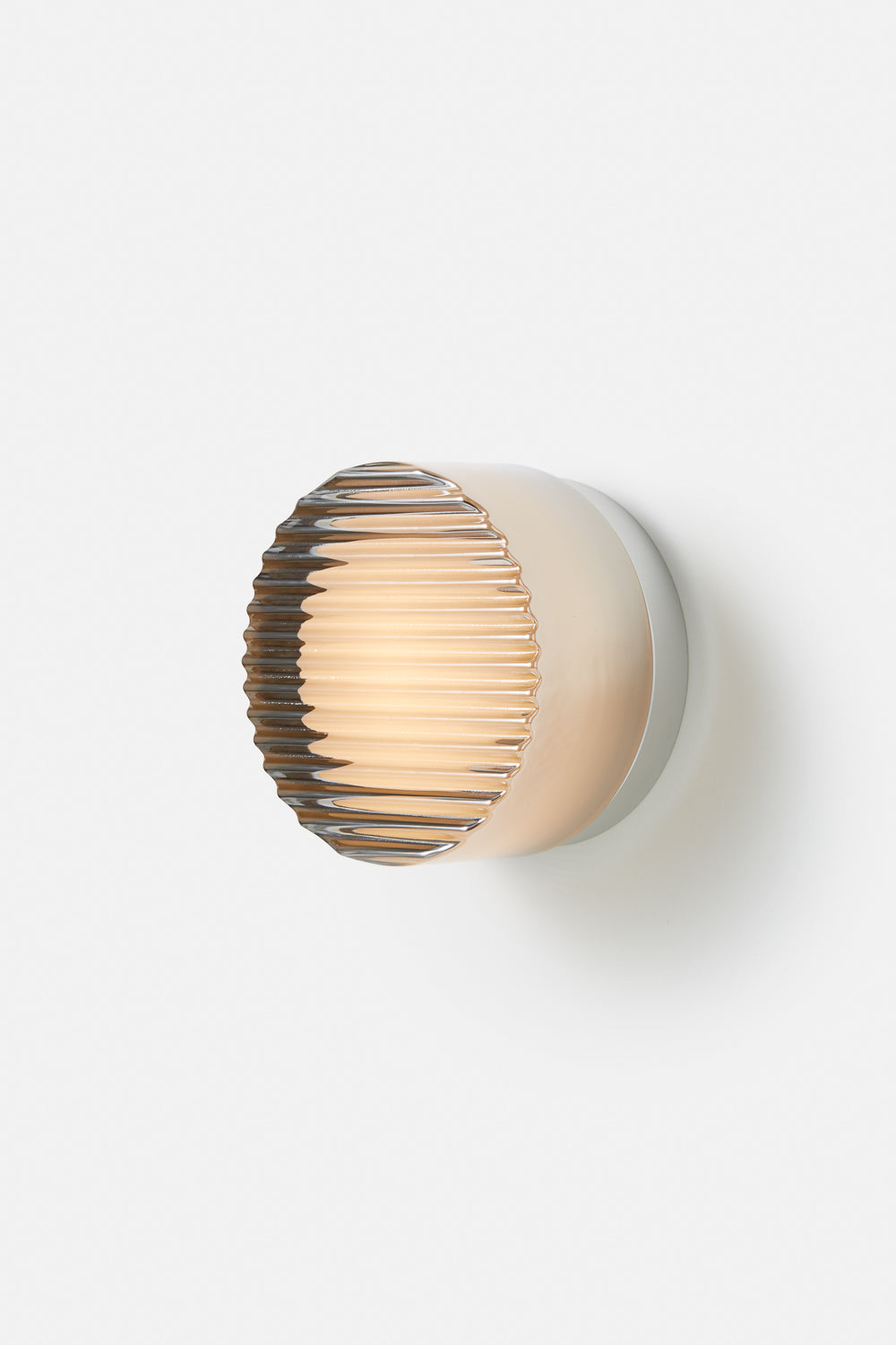Crisp™ Sconce