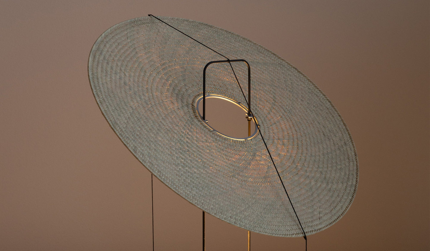 Cilia Table