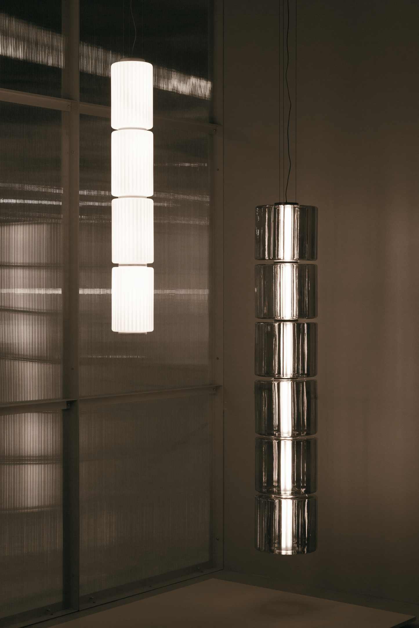 Column 175 Vertical - Amber