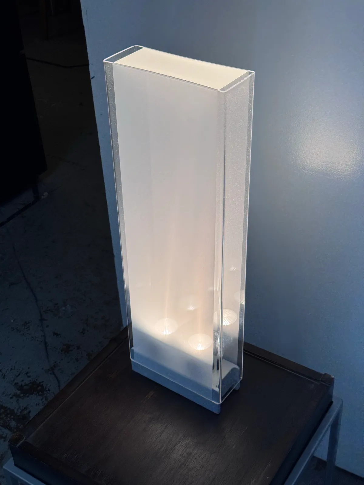 Cortina Table