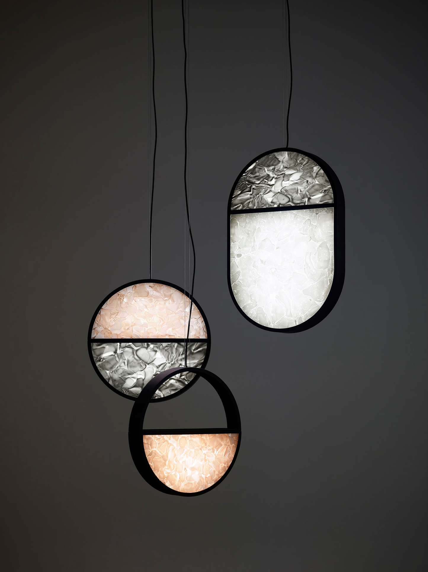 Geometric Pendant  Oval - Full Bottom In Yellow