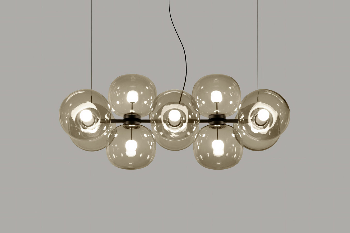 Jasmine Ten-light chandelier