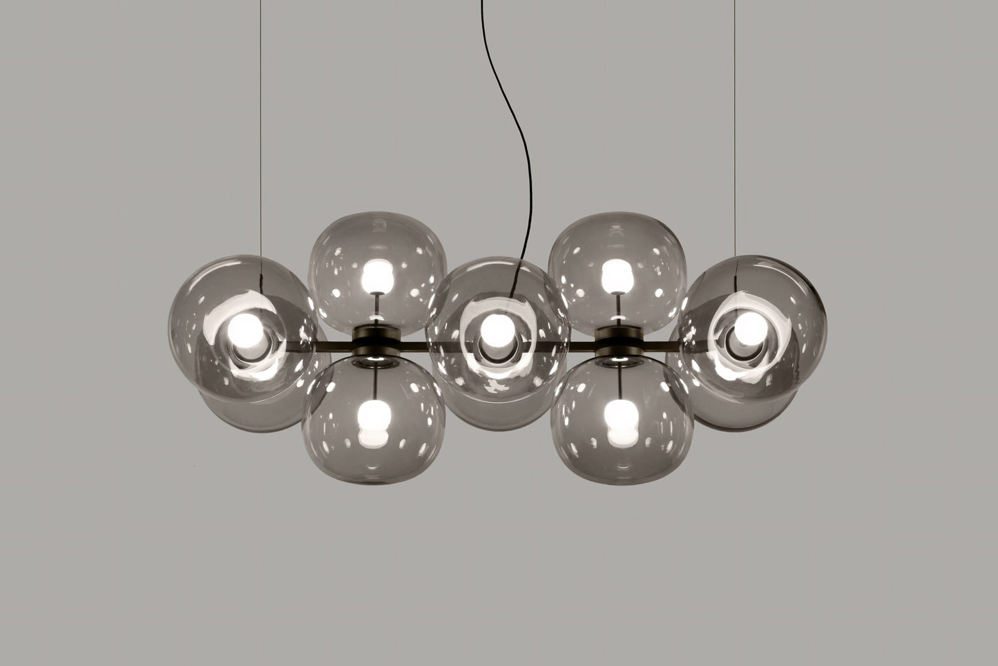 Jasmine Ten-light chandelier