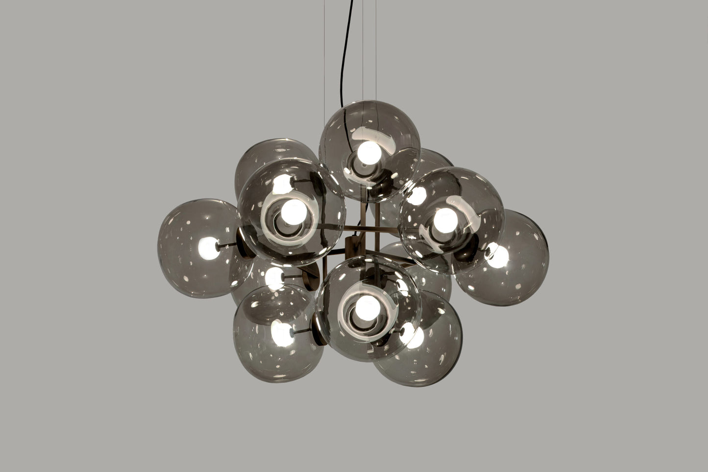Jasmine Twelve-light chandelier
