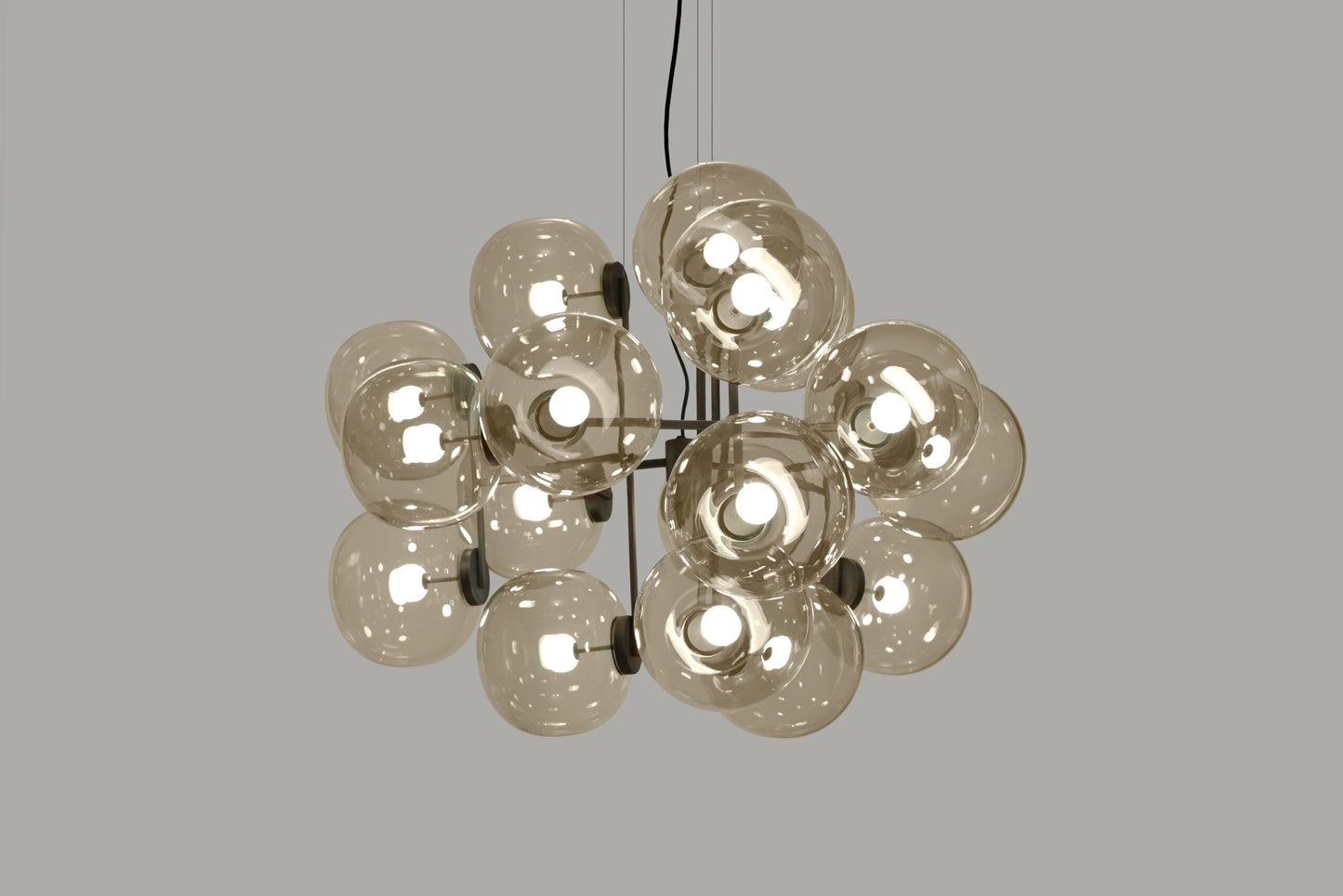 Jasmine Eighteen-light chandelier