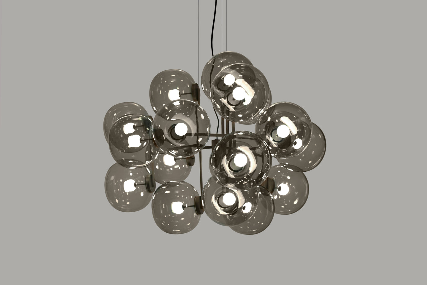 Jasmine Eighteen-light chandelier