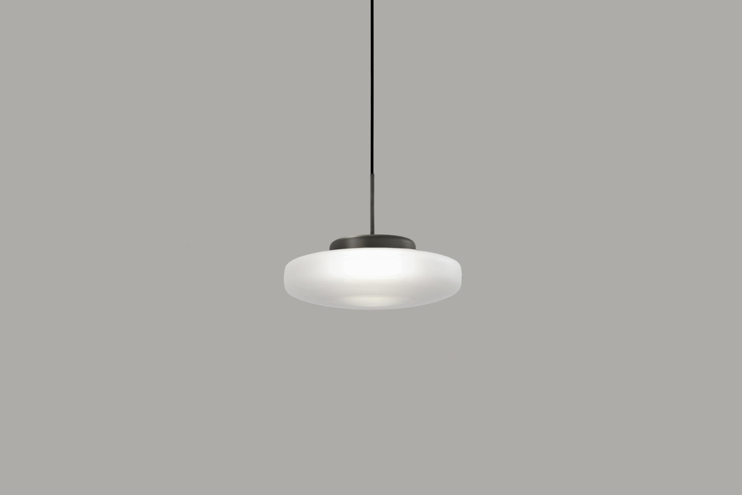 Lounge Single Pendant