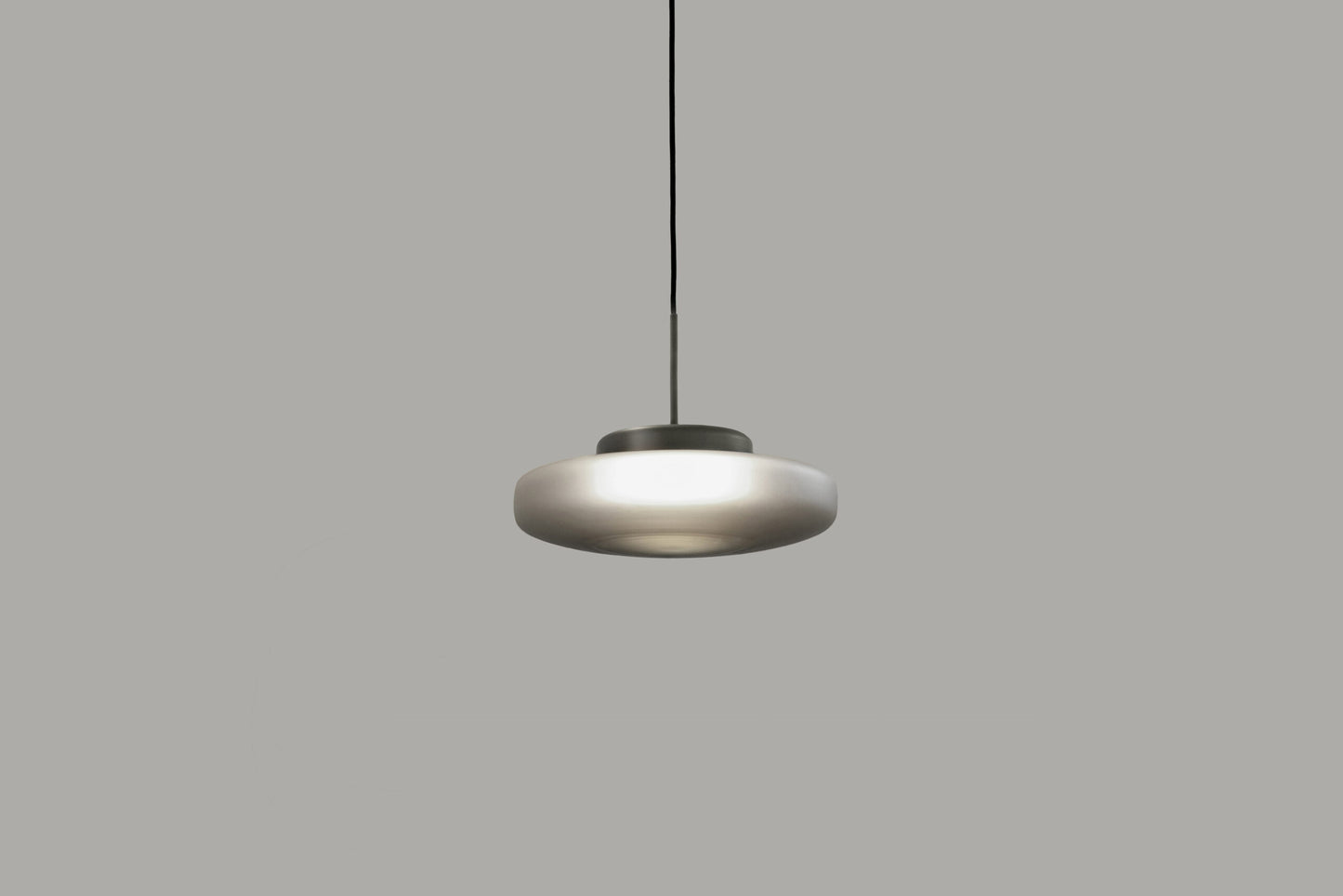 Lounge Single Pendant