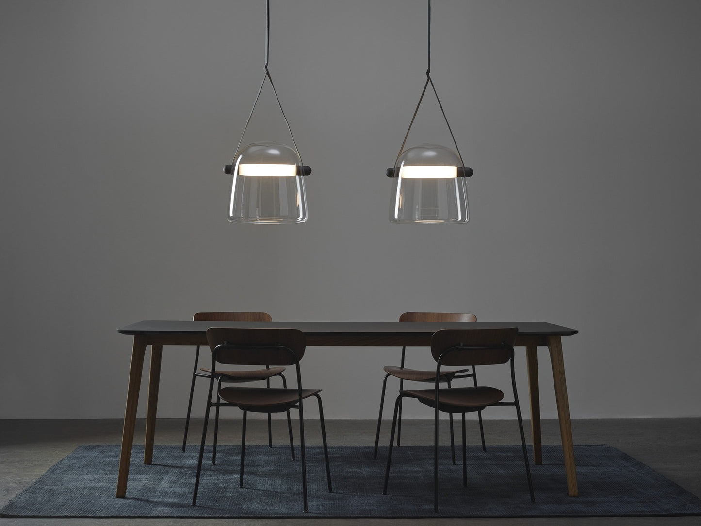 Mona Pendant - Medium In Smoke Brown