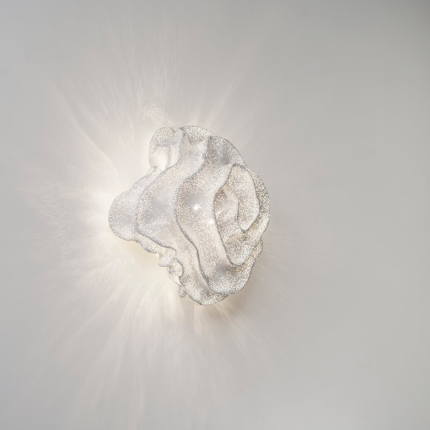 Nevo Wall Medium