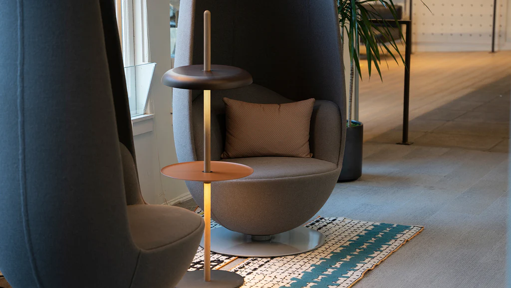 Nivél Pedestal Floor (Tray)
