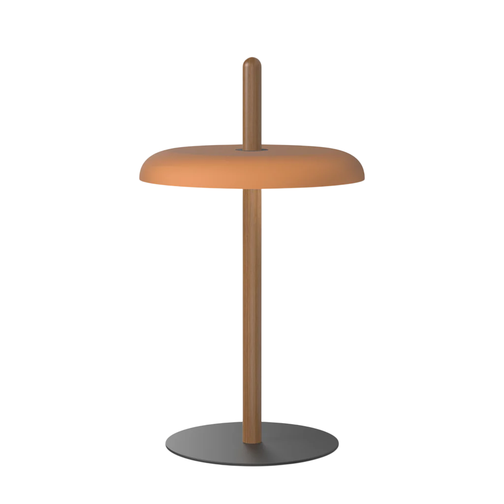 Nivél Table