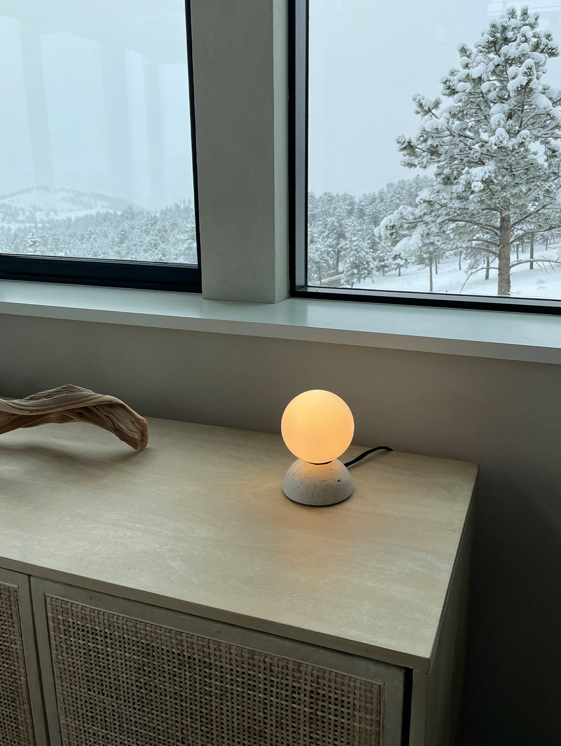 Origo Table