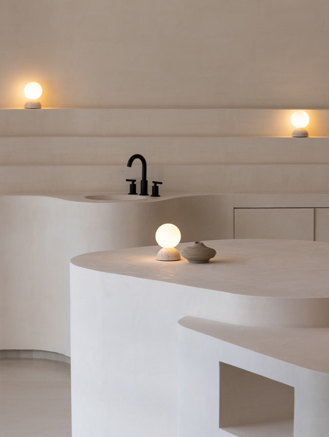 Origo Table