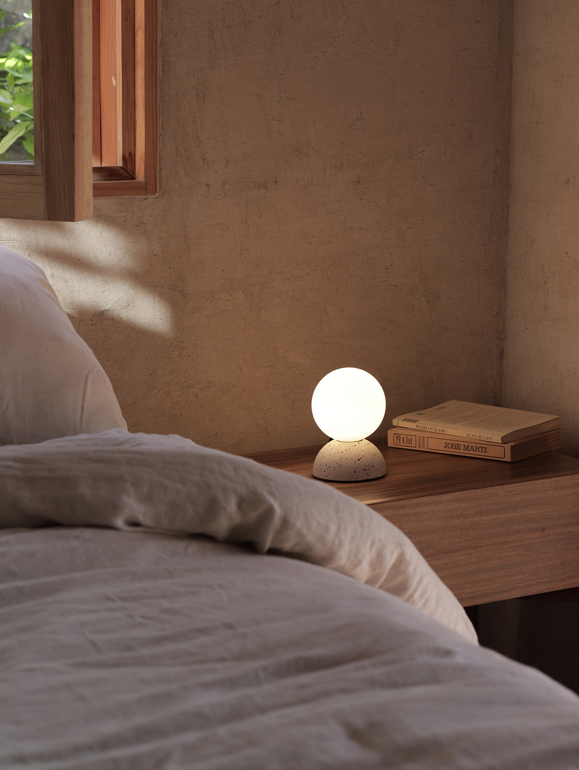 Origo Table