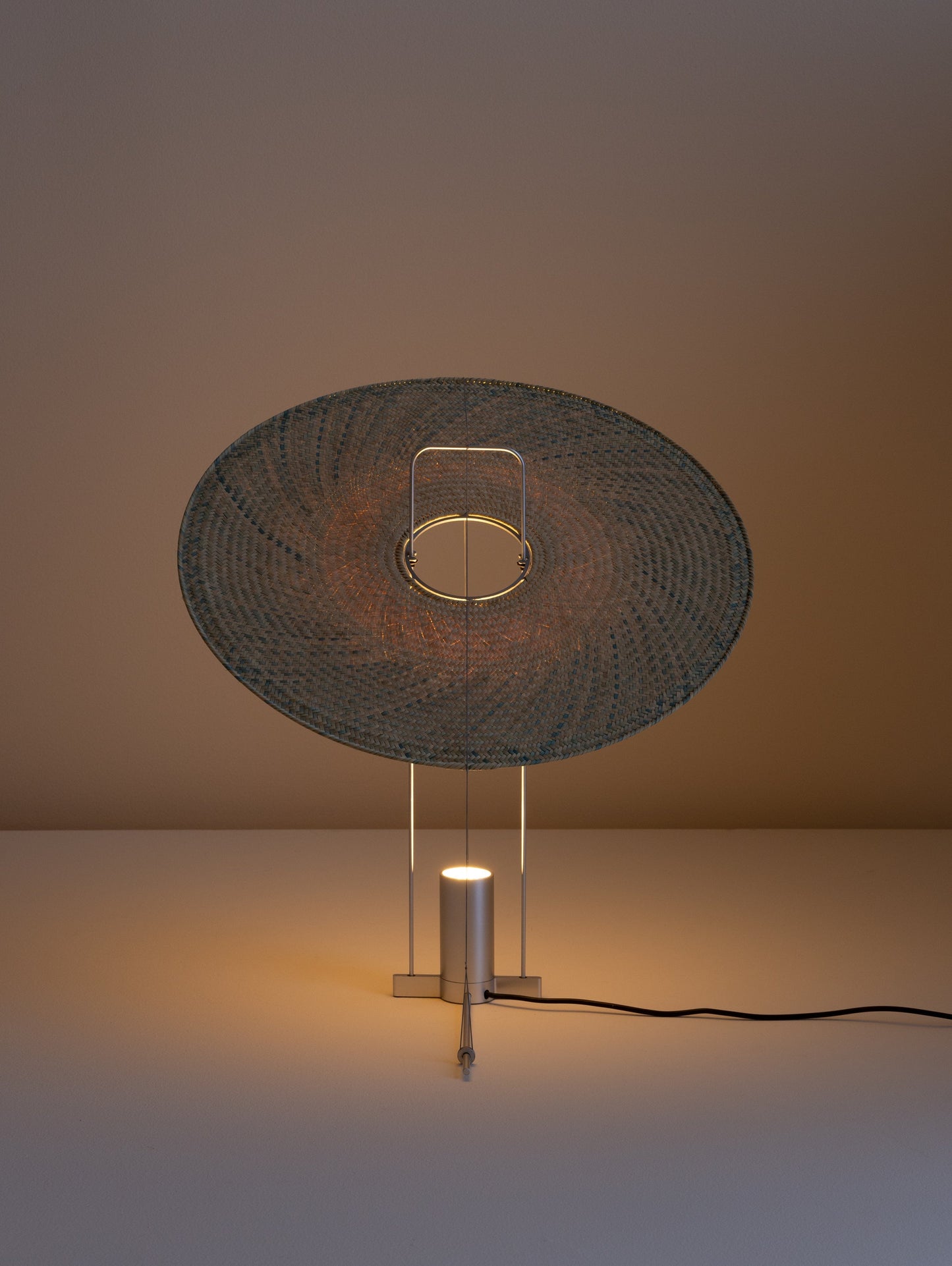 Cilia Table