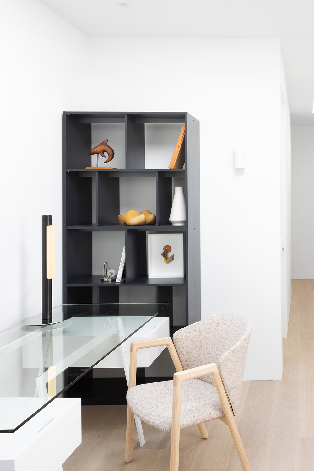 Pipeline Table/Floor