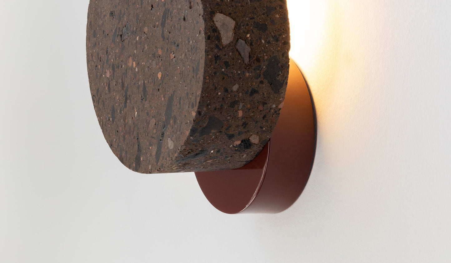 Ambra Wall Round