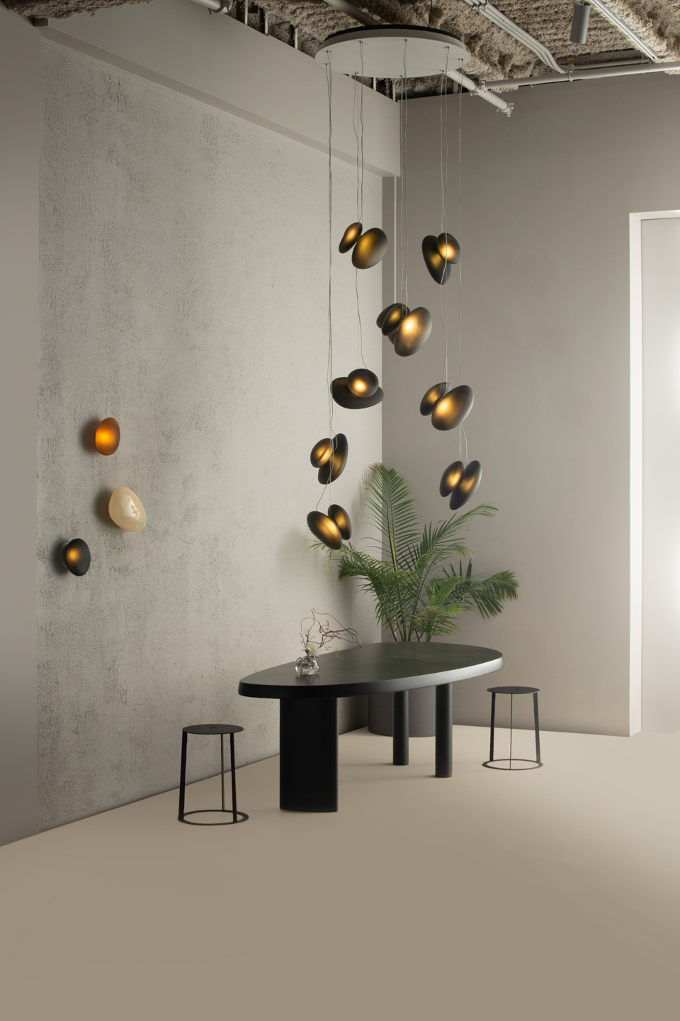 Pebble Chandelier - White Sandtex