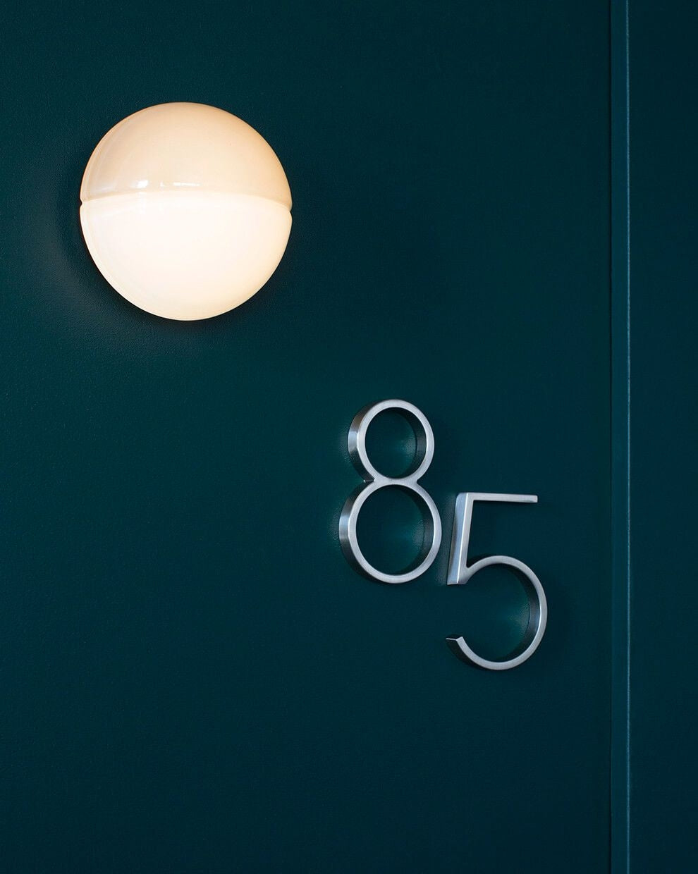 Phase Sconce