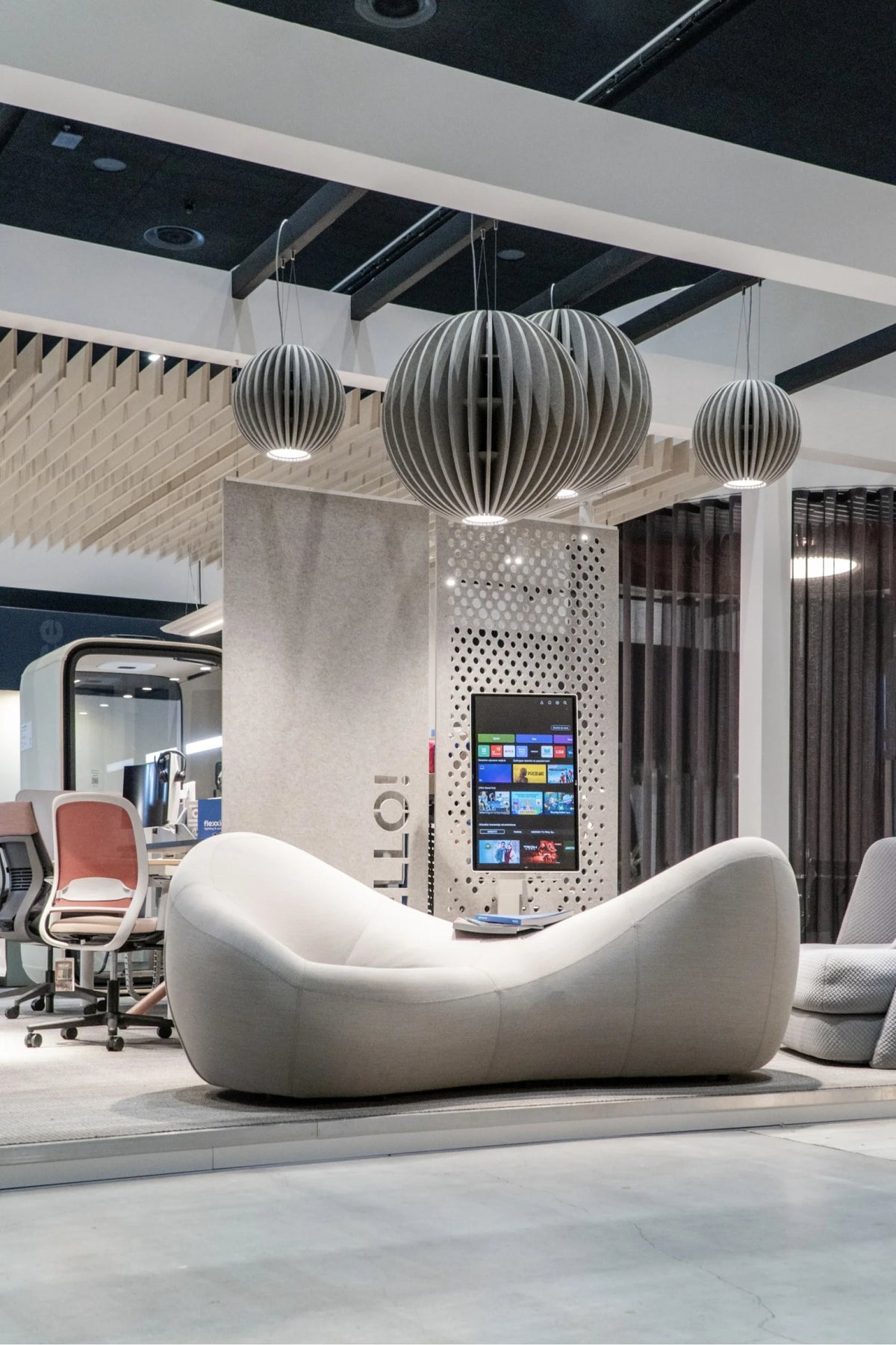 Flexxica Globe acoustic lamps in a workspace